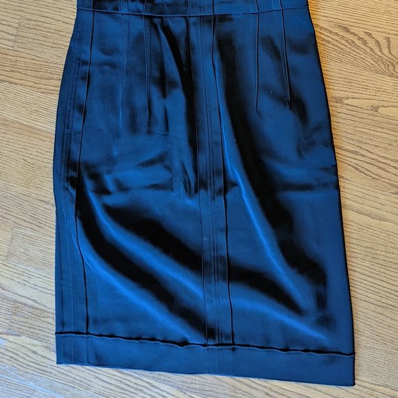 Women's Dolce & Gabbana Mini Sheath Stretch Sleeveless Solid Black Dress 40 - Picture 3 of 11